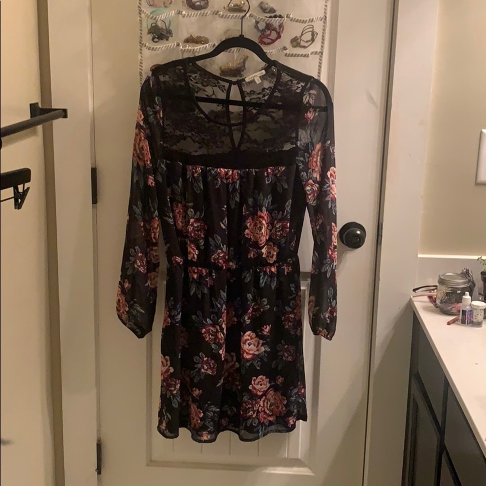 Long sleeve dress
